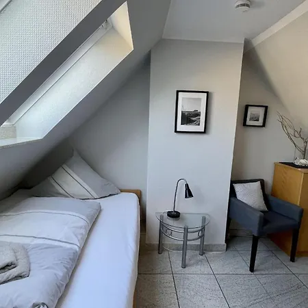 Twee-tiden-6 Apartment *